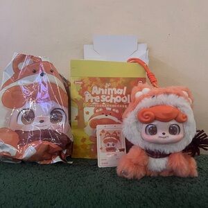 ✨SALE✨ Shy Fox – Animal Preschool Plush Pendant w/ Box + Card